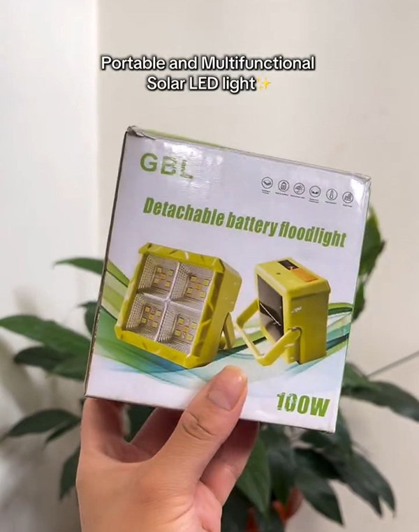 چراغ پرژکتور شارژی 100 وات